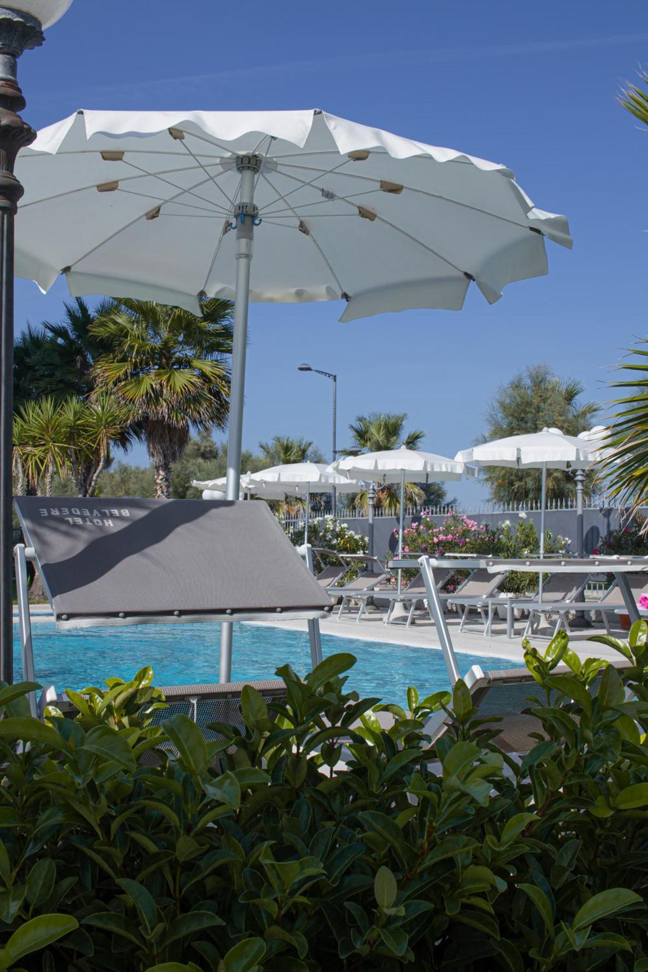 Hotel Belvedere Martinsicuro Eksteriør billede